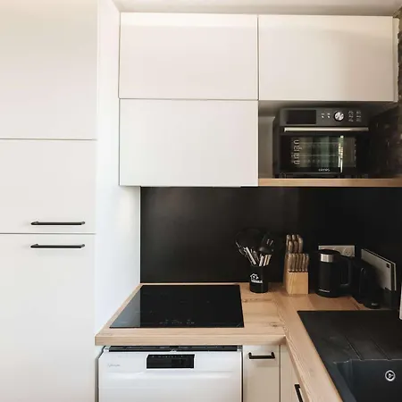 Apartment Cosy 4 Pers Renove Au Coeur De Avec Acces Aux Pistes - Fr-1-545-49 Val Thorens