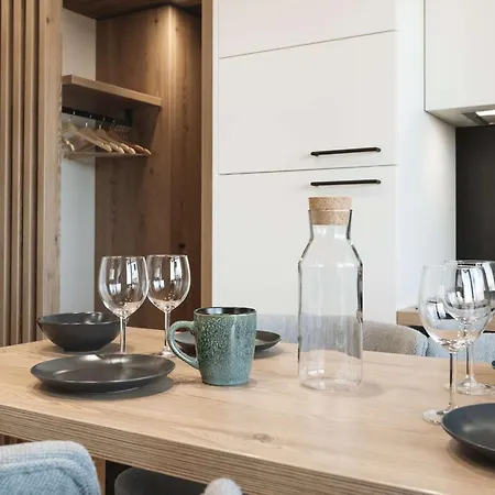 Apartment Cosy 4 Pers Renove Au Coeur De Avec Acces Aux Pistes - Fr-1-545-49 Val Thorens