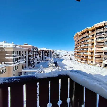 Cosy 4 Pers Renove Au Coeur De Avec Acces Aux Pistes - Fr-1-545-49
