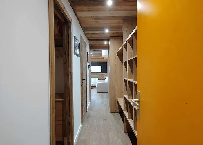 Apartamento Cosy 4 Pers Rénové Au Cœur De Avec Accès Aux Pistes - Fr-1-545-49 Val Thorens